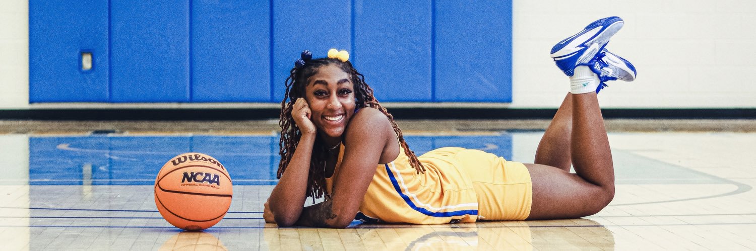 DAjua Cuthbertson banner