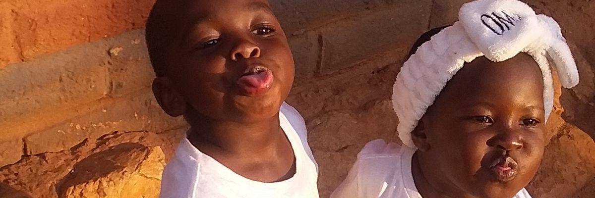 fly baloyi ntukulu wa twobob banner