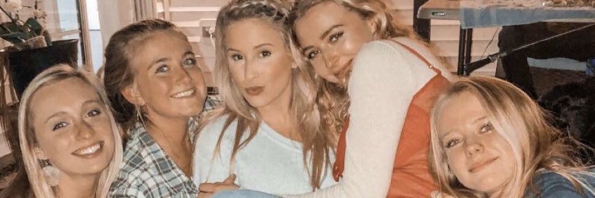 lydia_connell's profile banner image