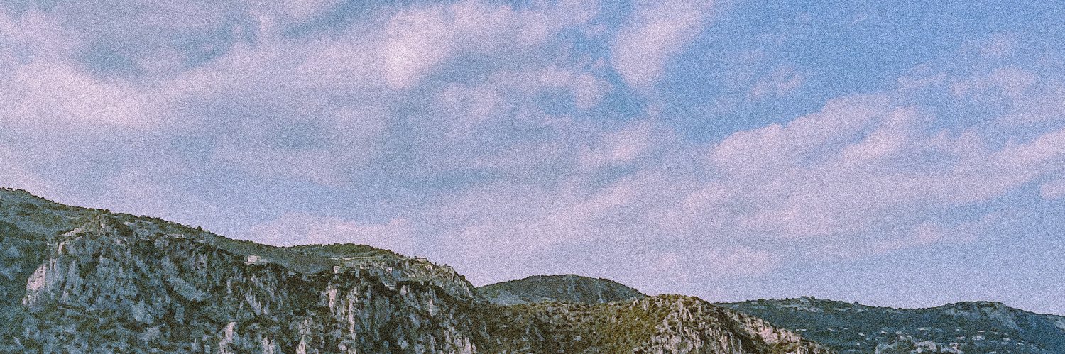 hankydory's profile banner image