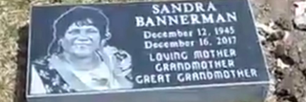 "1K" banner
