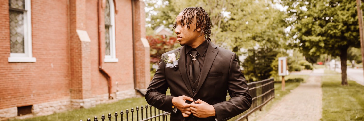 Chevis Elliott banner