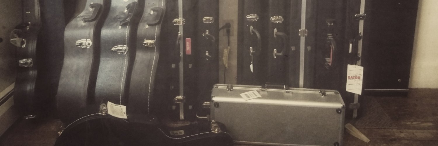 rjferretti's profile banner image