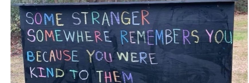 𝙱 banner