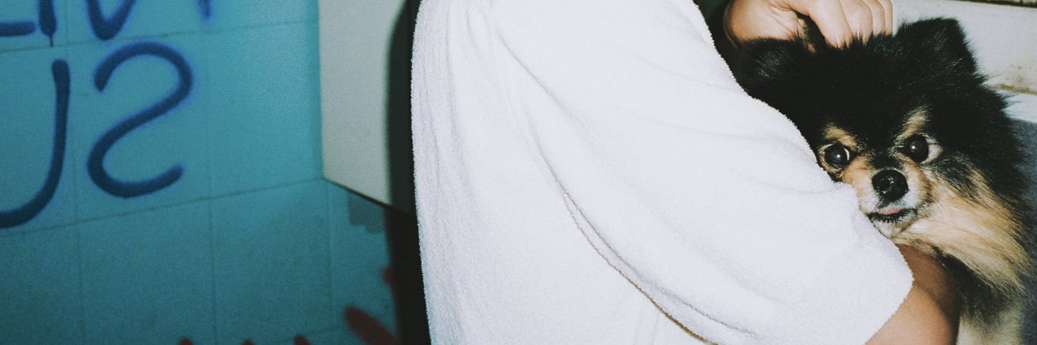 godmins's profile banner image