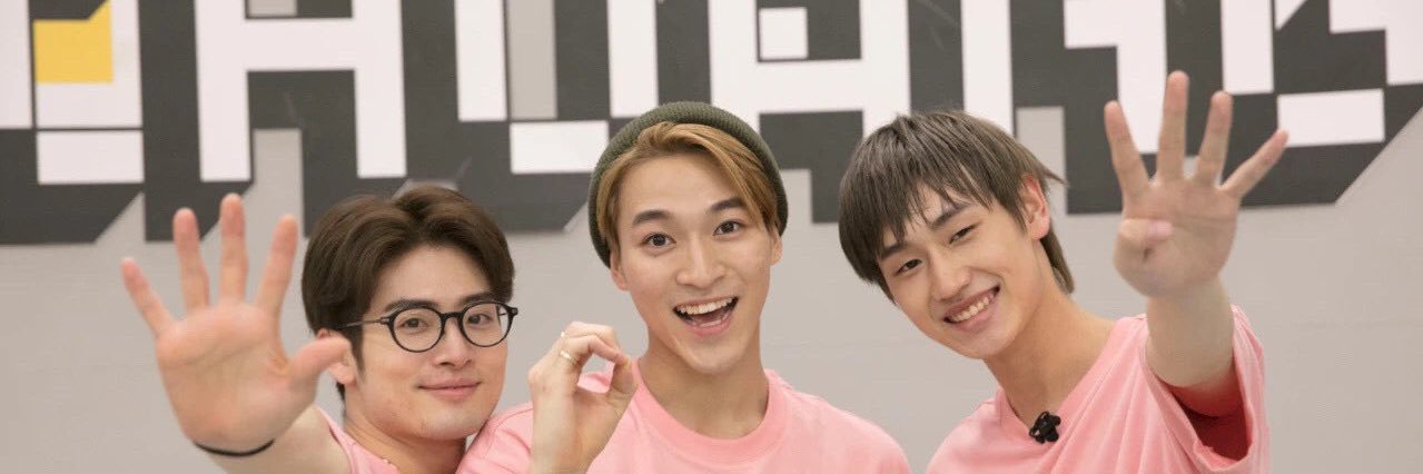 FhhcDh's profile banner image