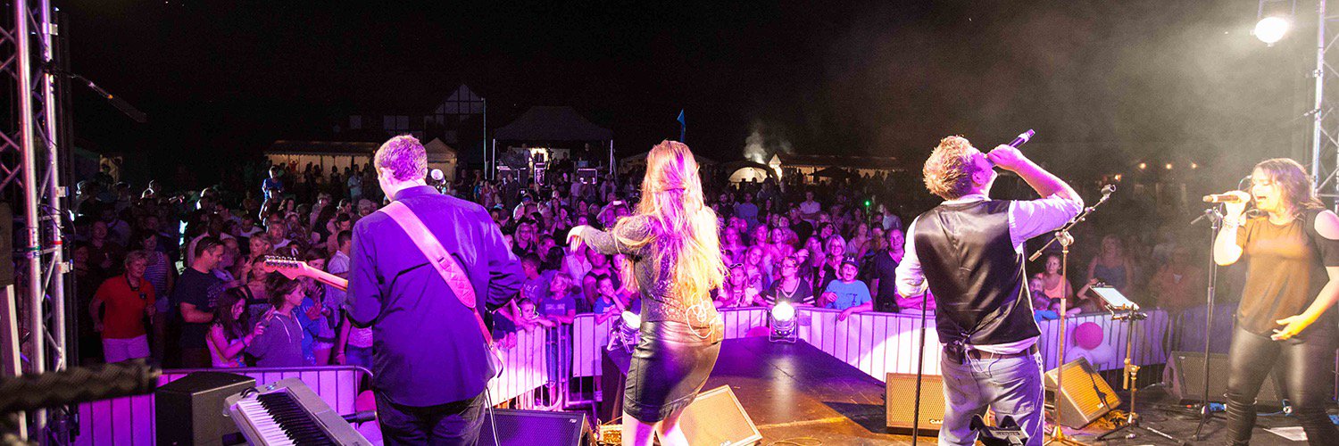 Roxxonband's profile banner image