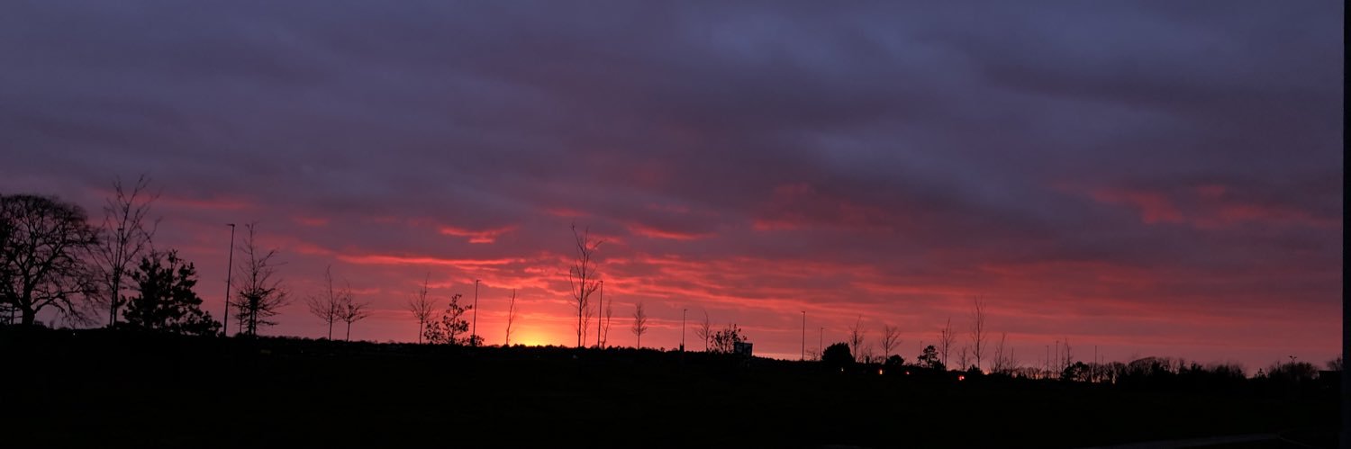 ellyg1708's profile banner image