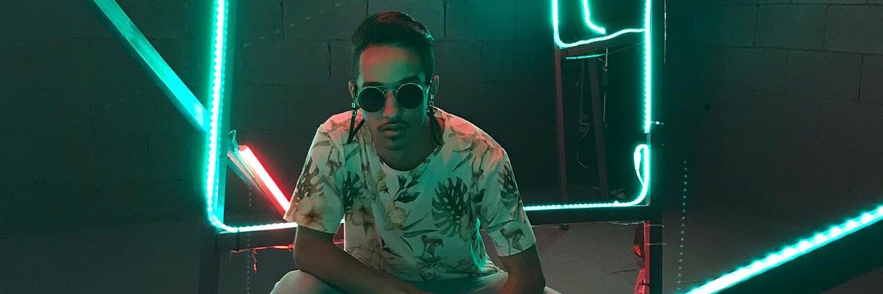 dinhomz's profile banner image