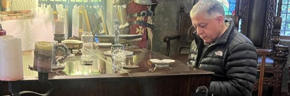 Alejandro Eder banner