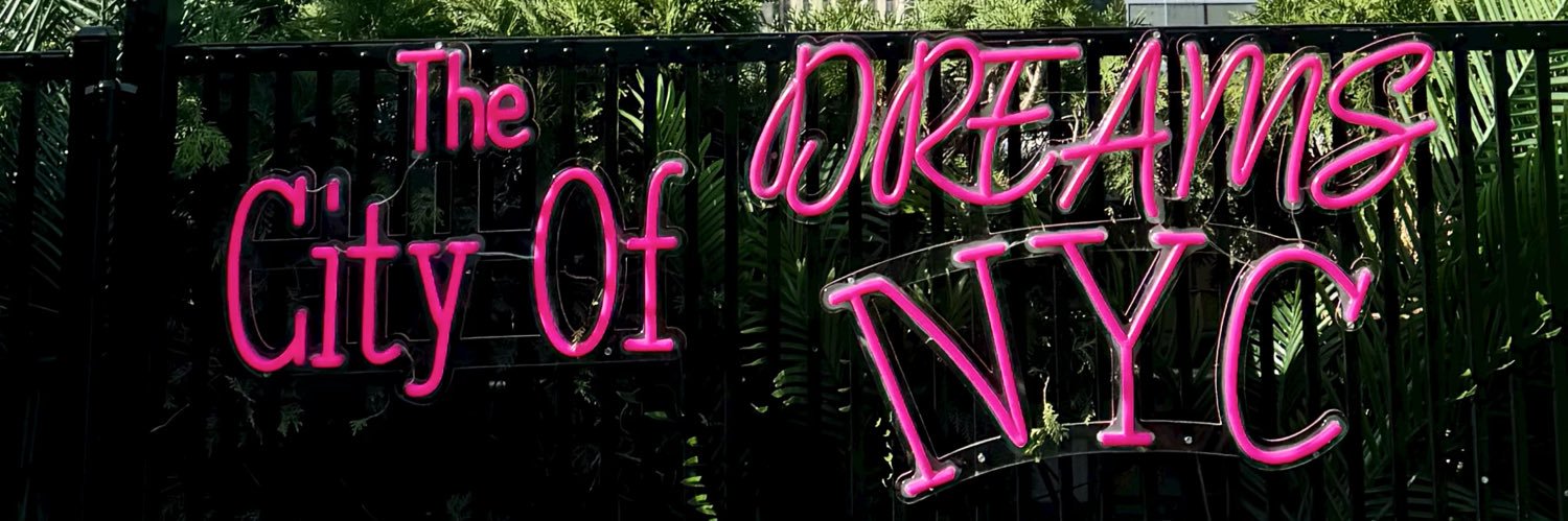 Penguin Lady 🐧 banner