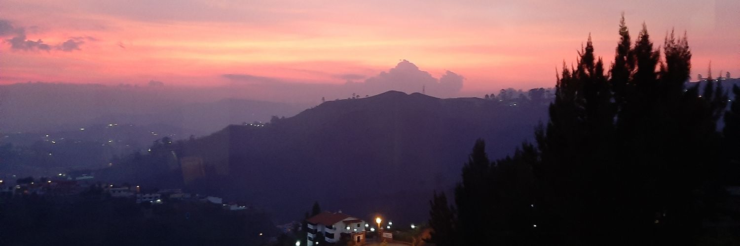 nuskateve26's profile banner image