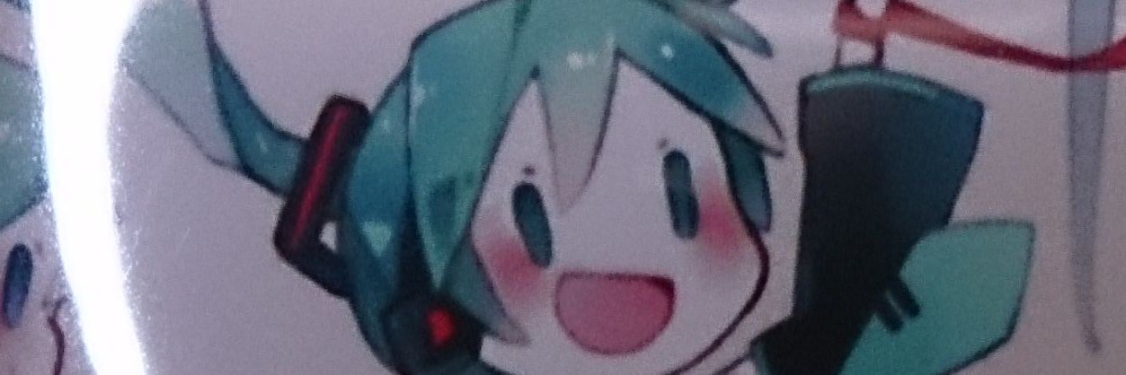 moelunba's profile banner image