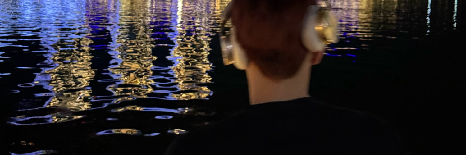 s4ddees's profile banner image