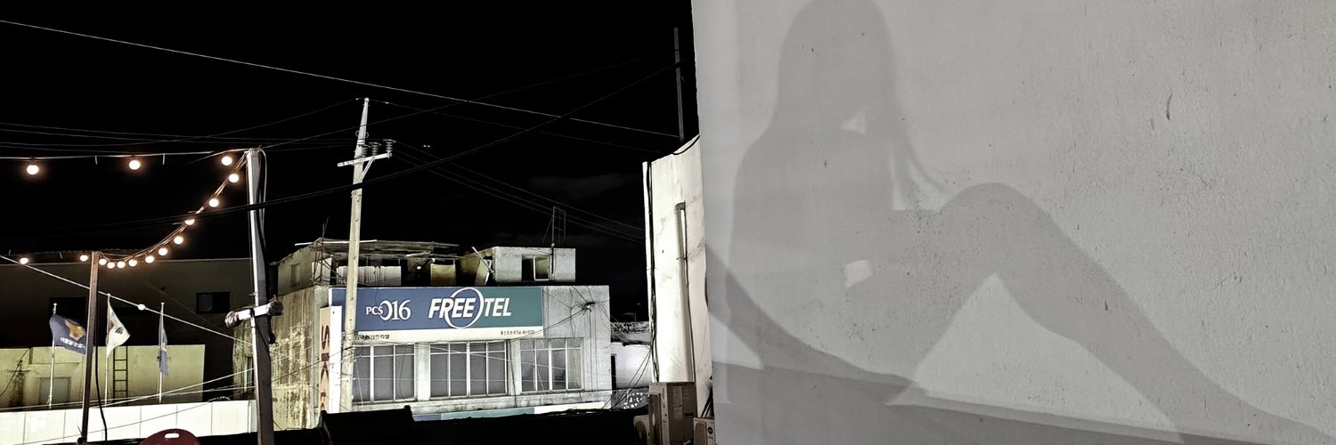 dcdboi's profile banner image