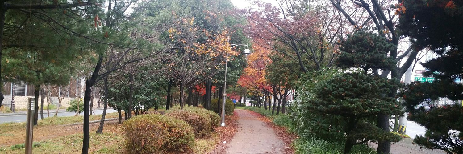 cmh0721's profile banner image