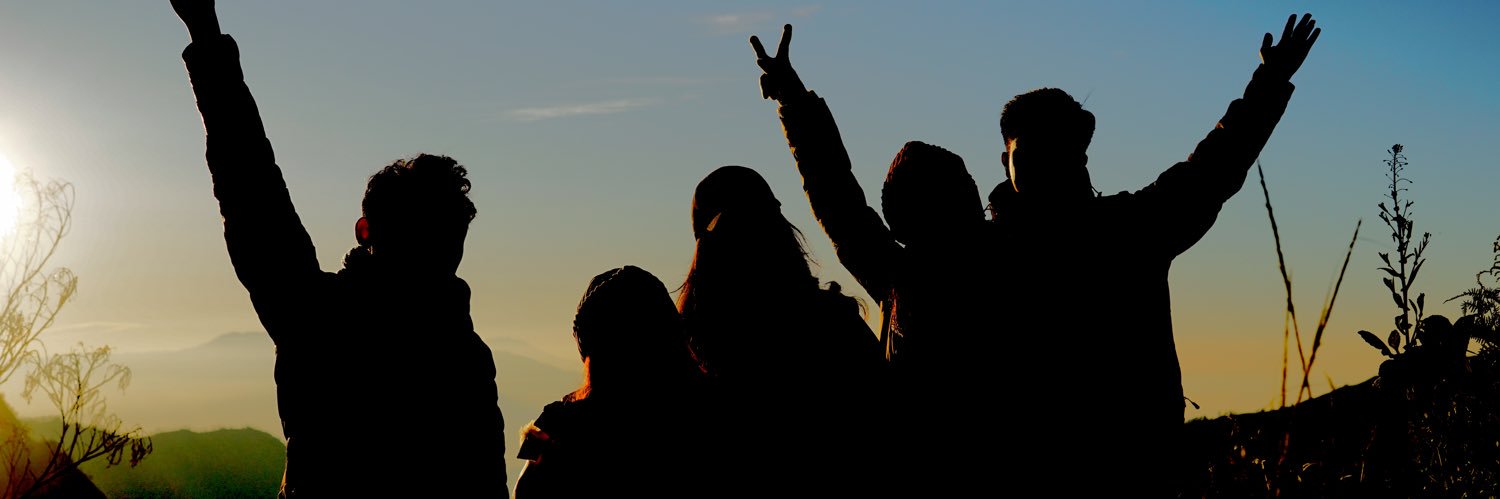 dvaprnsm's profile banner image