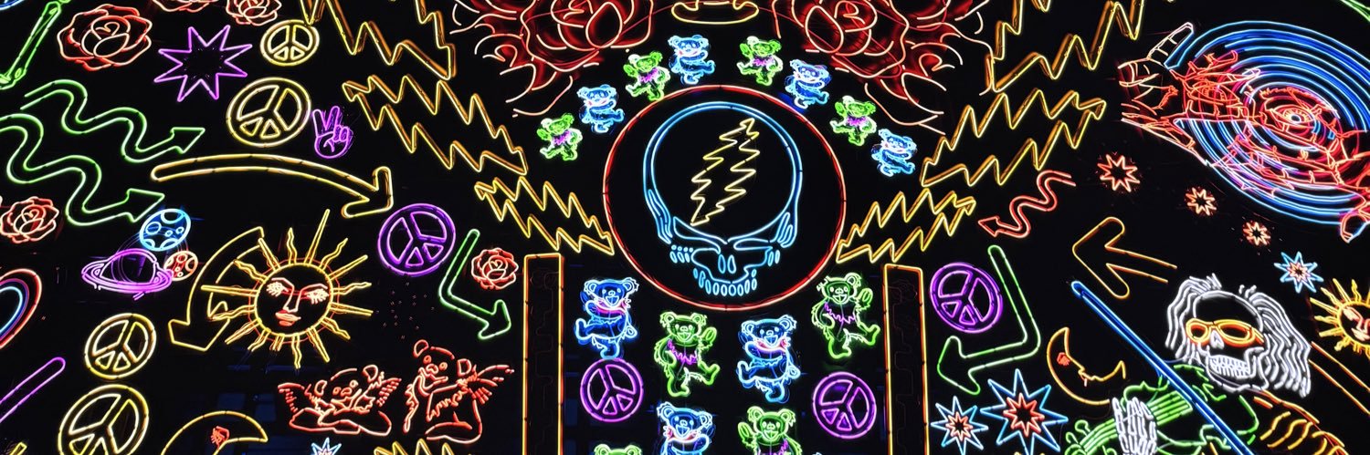 Cross banner