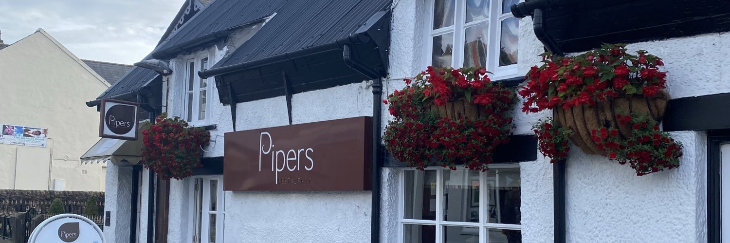 pipers46's profile banner image