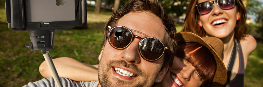 ukselfiestick's profile banner image