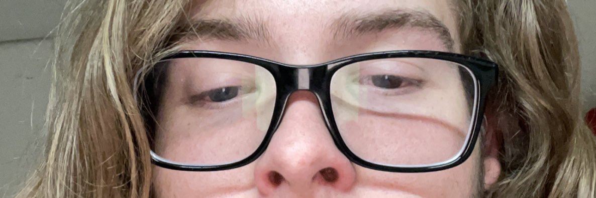 macaynebock's profile banner image