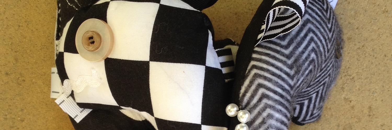 thelostbuttonau's profile banner image