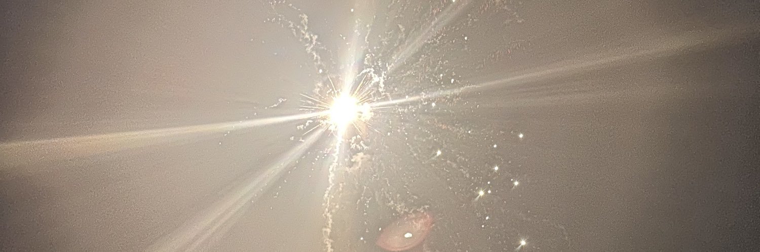 clairzee29's profile banner image