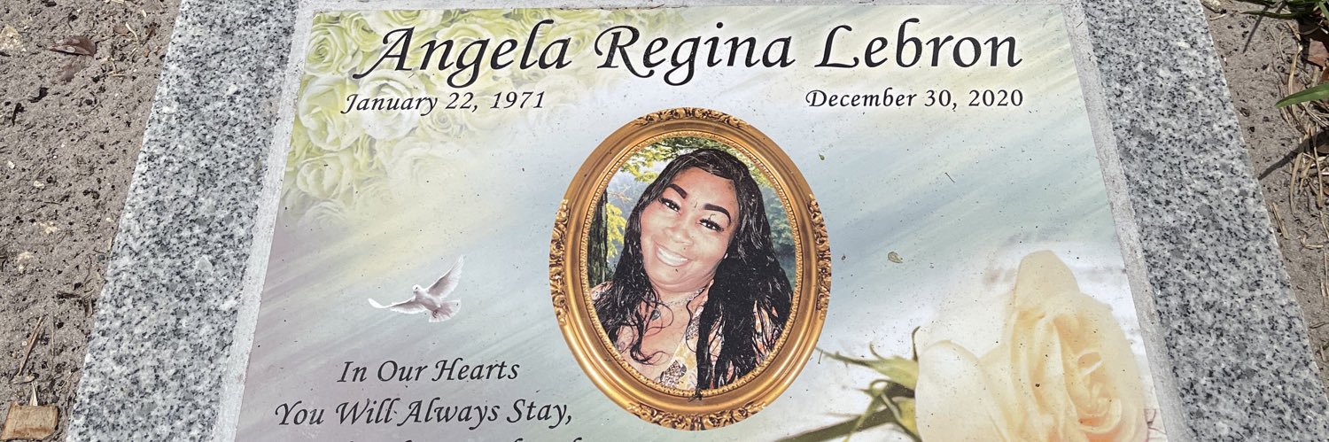 __veechanel's profile banner image