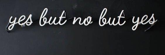 e s s e n c e 🌸 🦋 d a s h banner