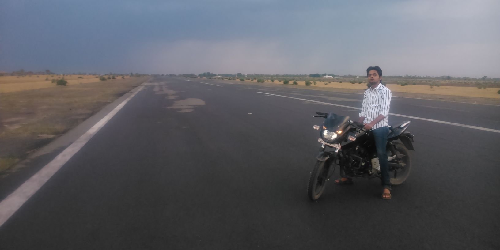 farhanalam999's profile banner image