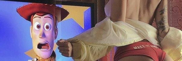 euuenes's profile banner image