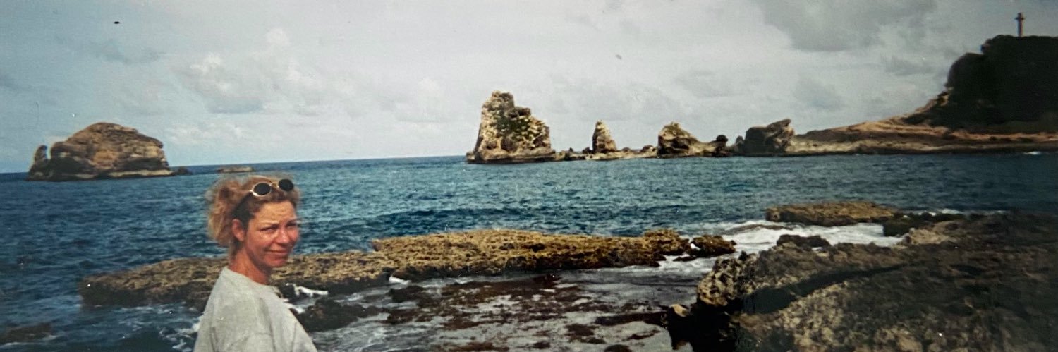 mom0dj's profile banner image