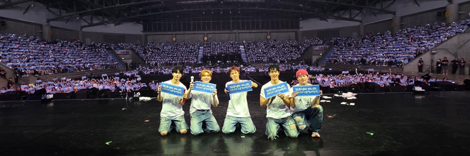 #โค้ทสีเบจ banner