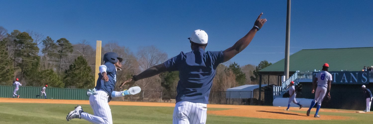 Coach Dillard banner