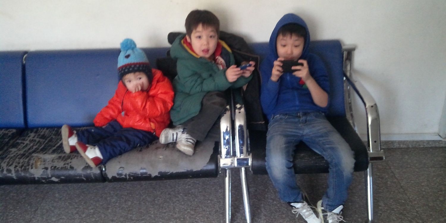 z_kju's profile banner image