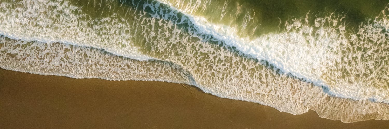 ツ banner
