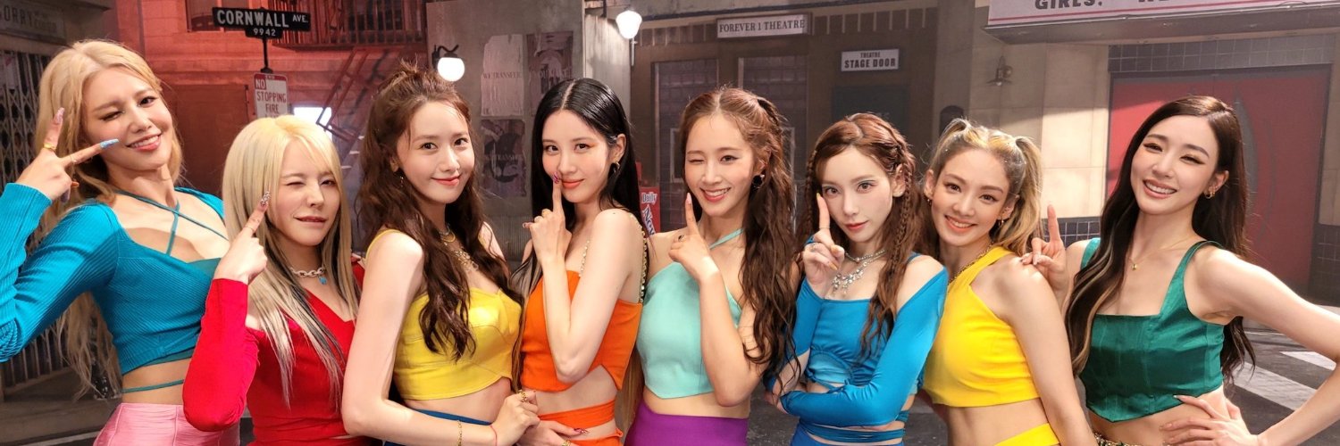 FOREVER1🦋REASON✈️BONVOYAGE banner