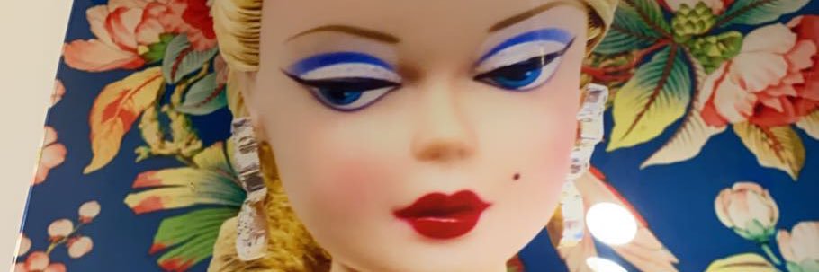 karnilee's profile banner image