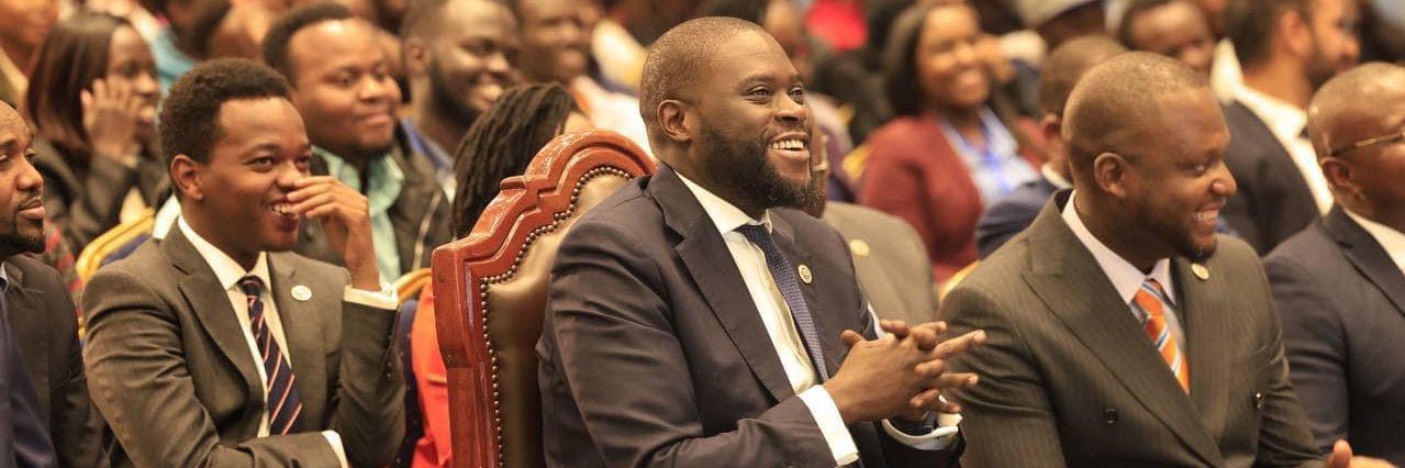 Mike Mayo Gumo banner