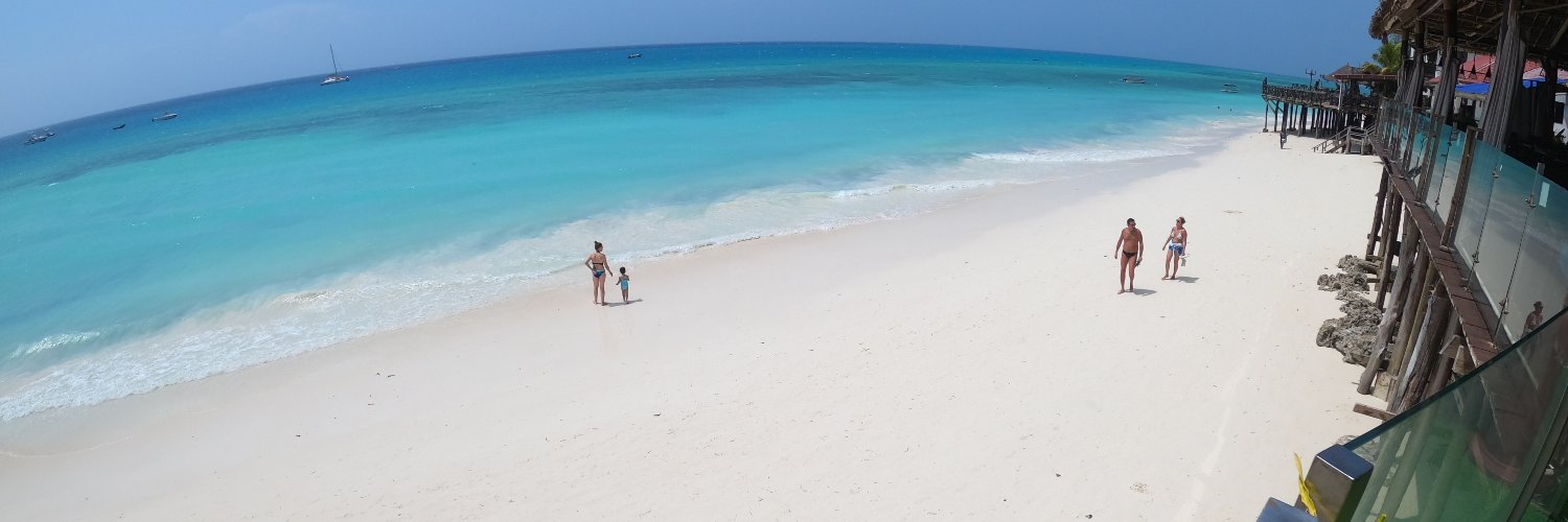 atmacauua's profile banner image