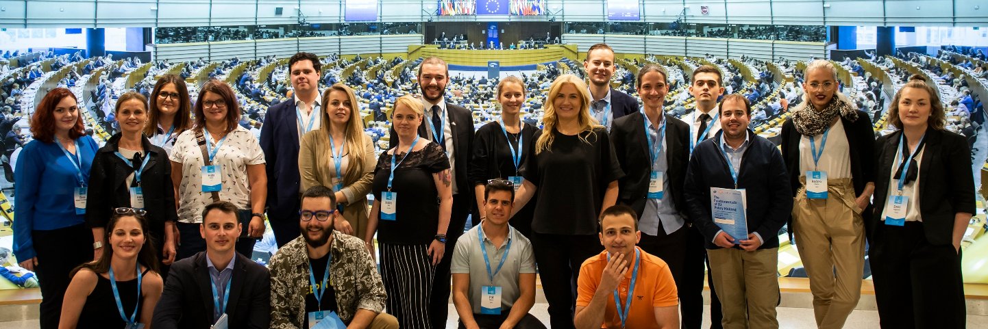 Youth Cancer Europe banner