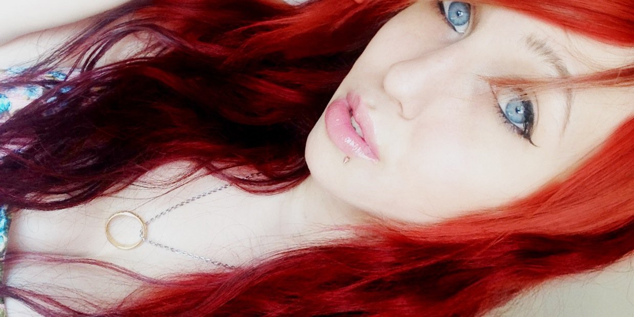 xcallmenadiax's profile banner image