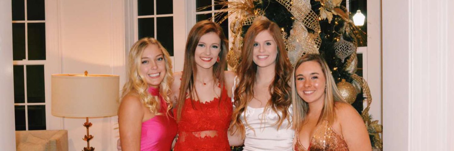 lauronchaney's profile banner image