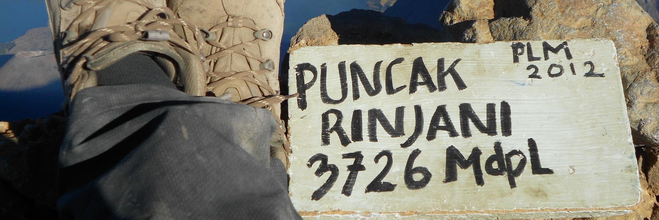 RHidayat08's profile banner image