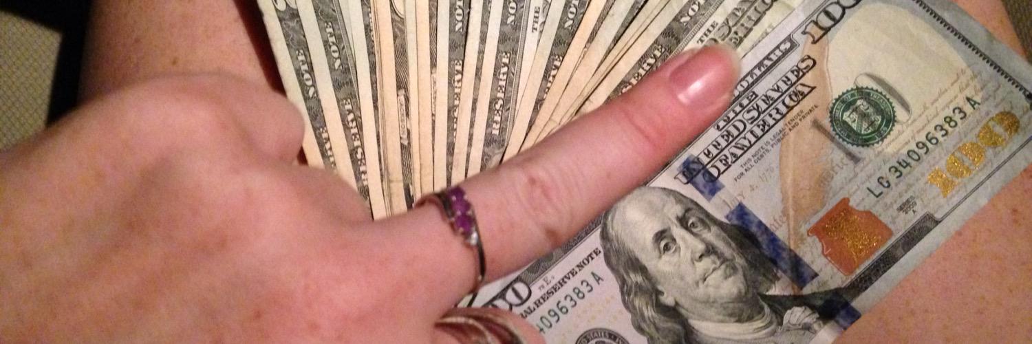 MandyLovesMoney's profile banner image