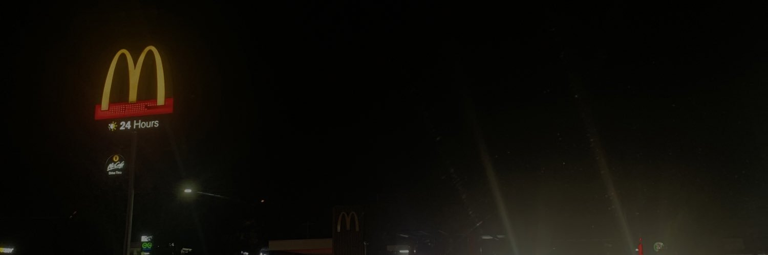 zvrcm's profile banner image