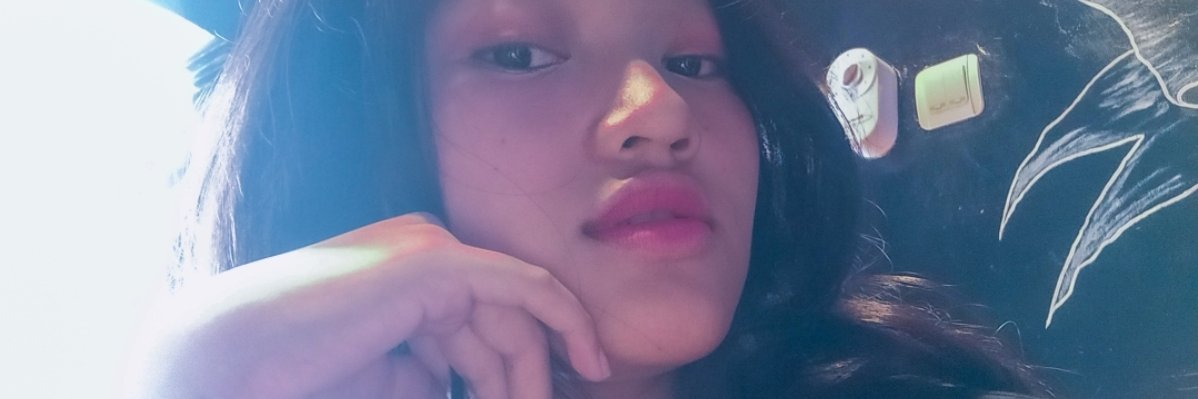 Delisya Leyani banner