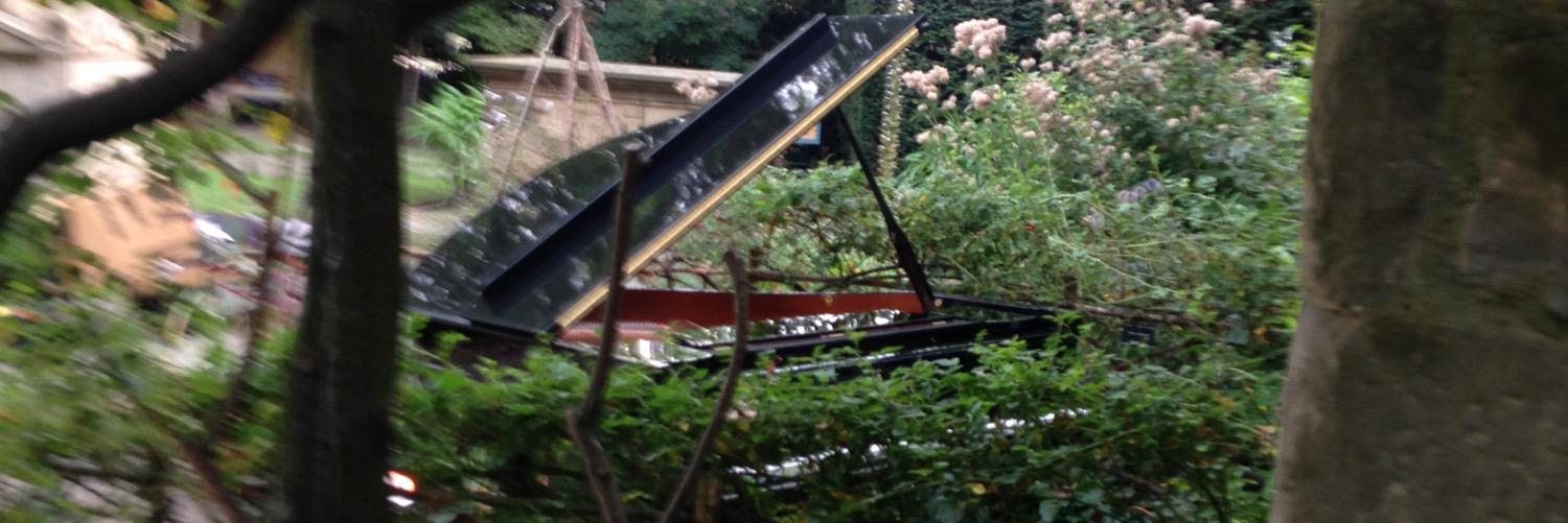 JmPianos's profile banner image