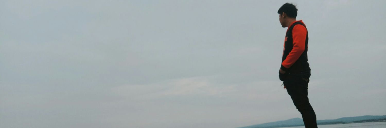 numenza40's profile banner image