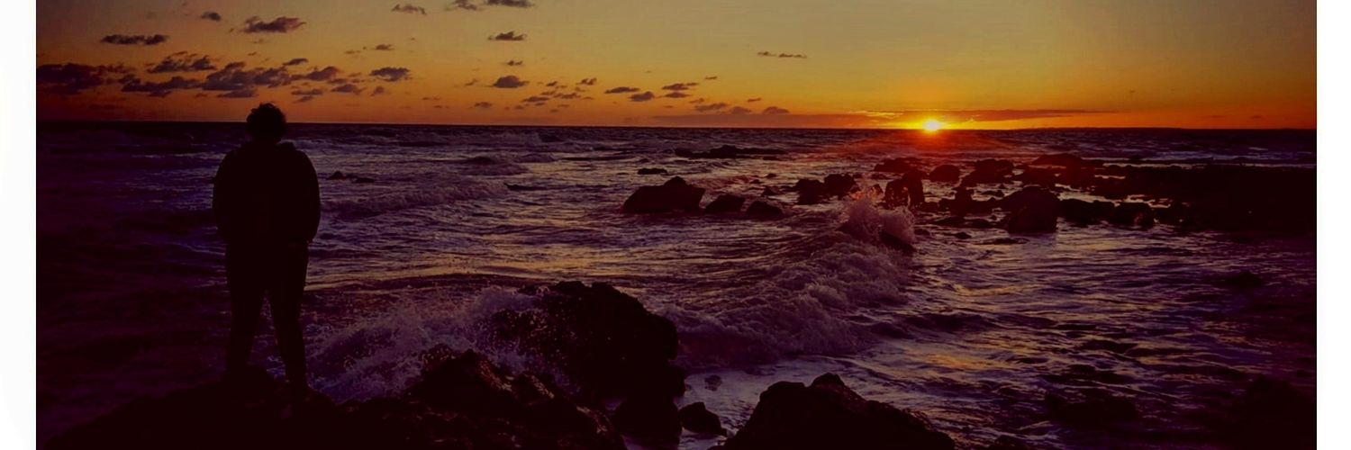 TatiB_10's profile banner image